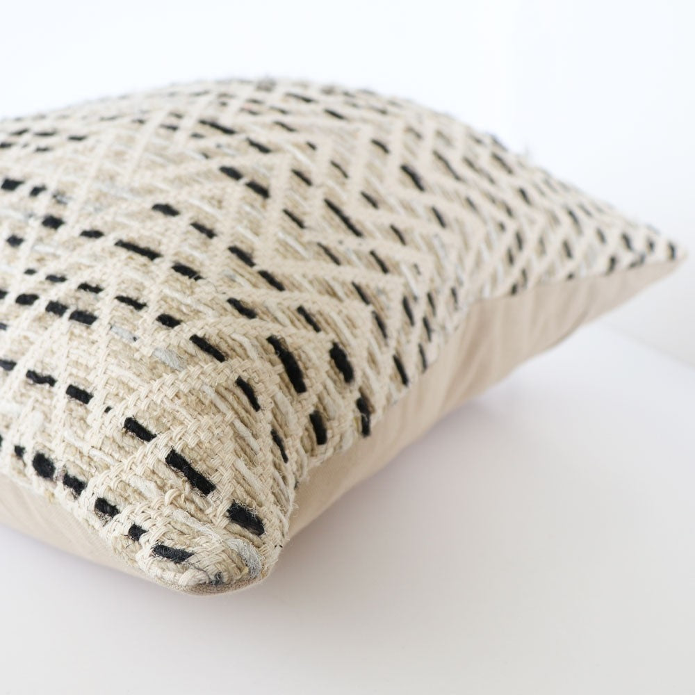 Tara Cushion - Zig Zag Cream
