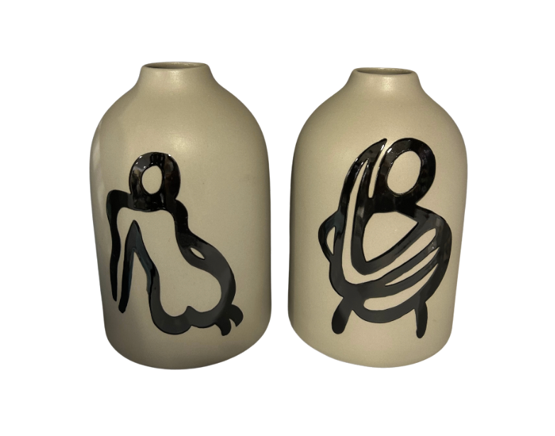 Mano Vase grey with woman