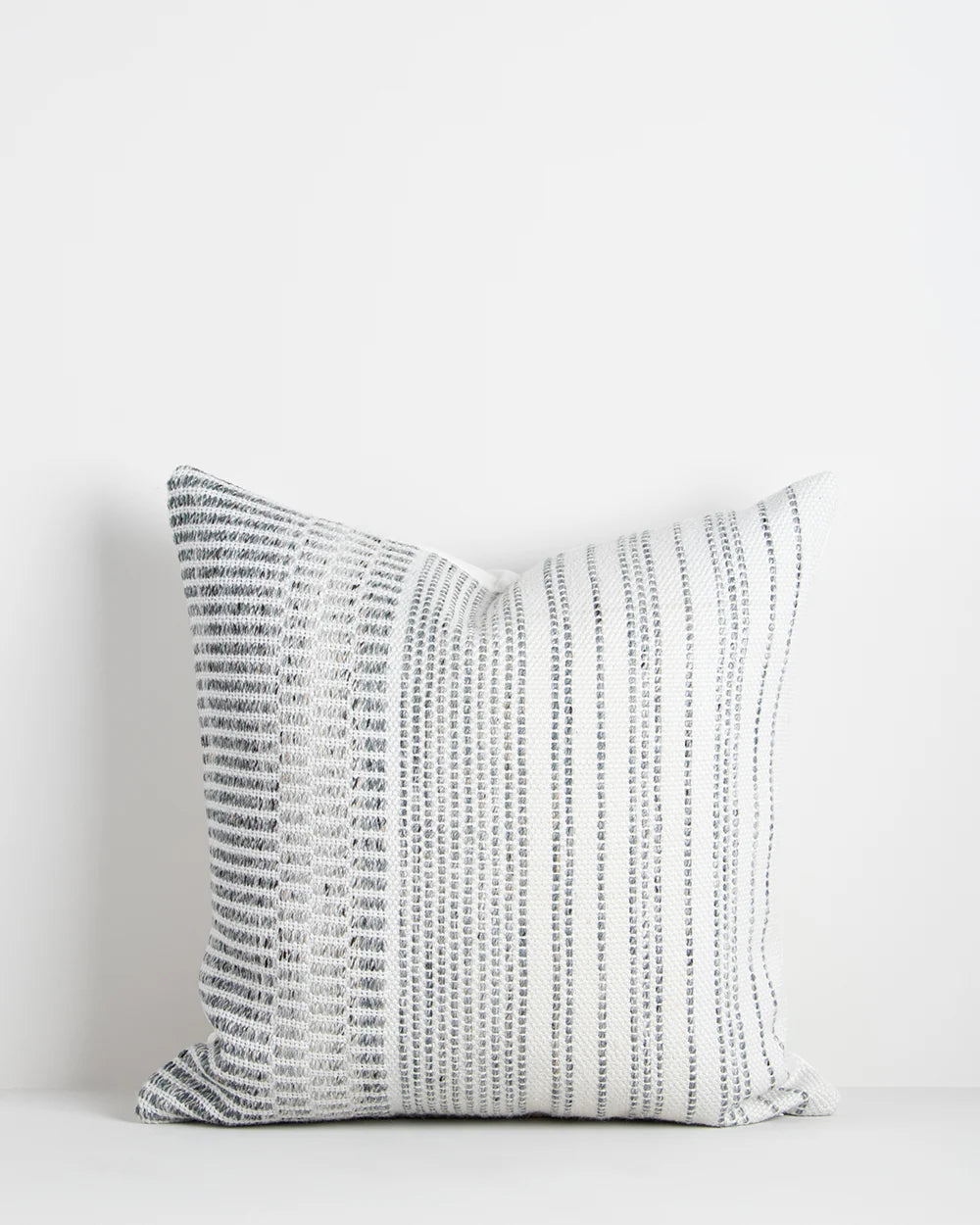 Sonnet cushion Eucalyptus 50x50cm