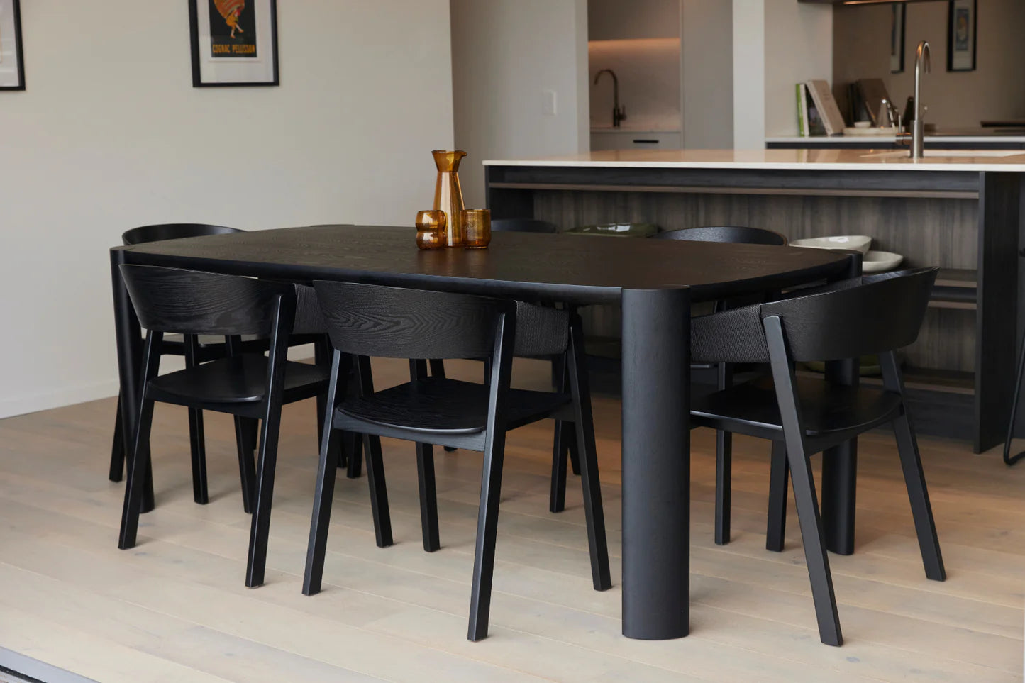 Kahn Table