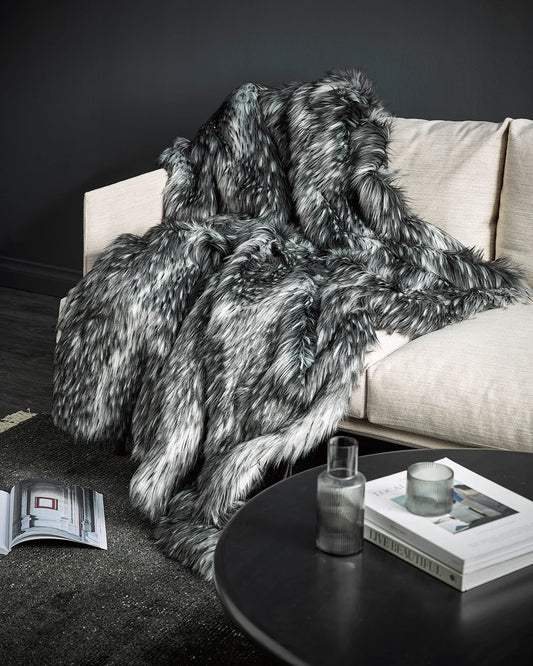 Heirloom Faux Fur Throw - Alaskan Wolf