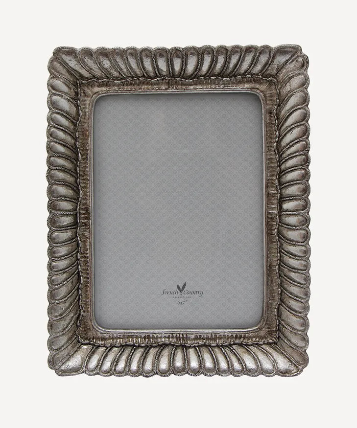 Fanned Rectangle Photo Frame Pewter Finish 5x7