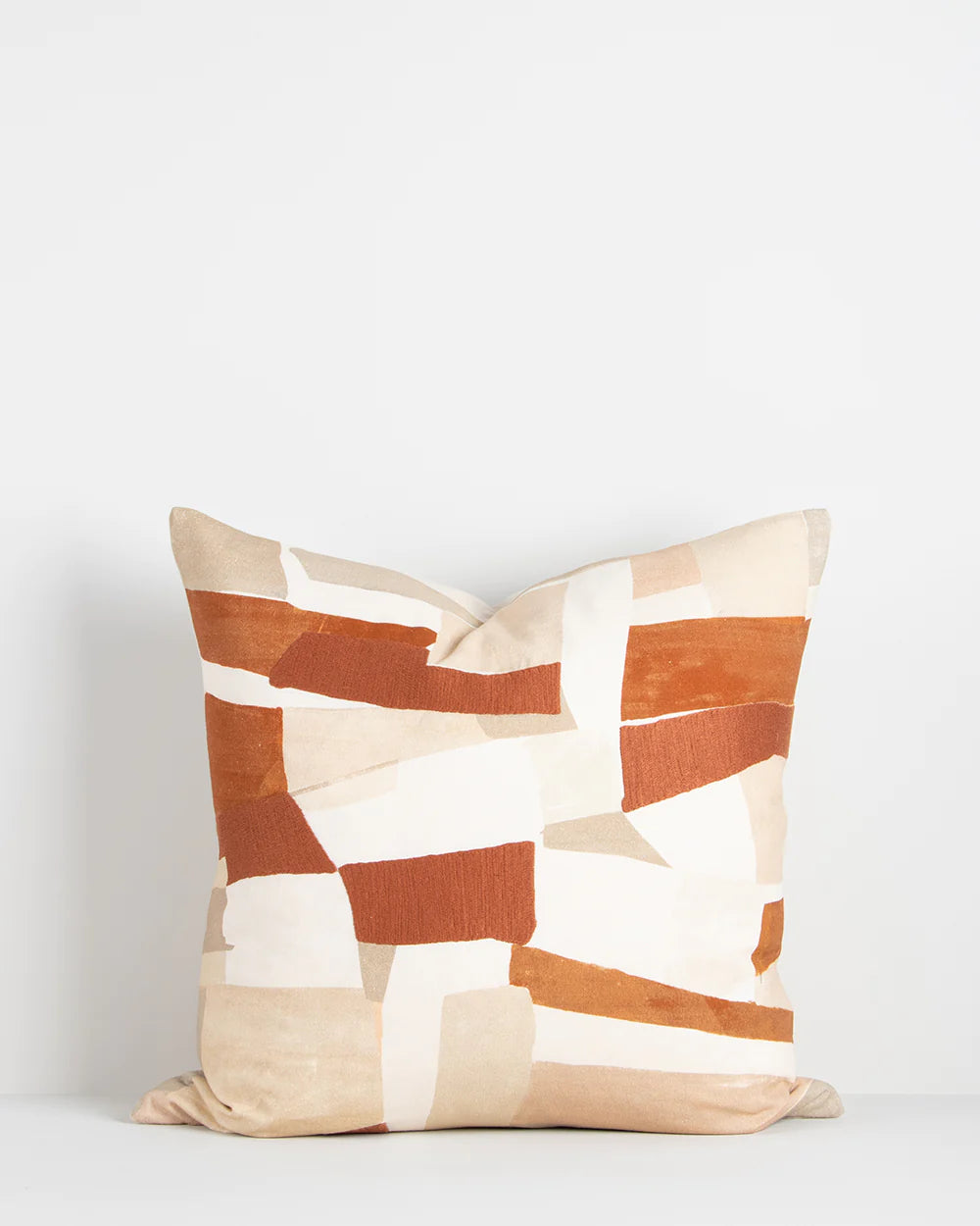 Lucio Cushion