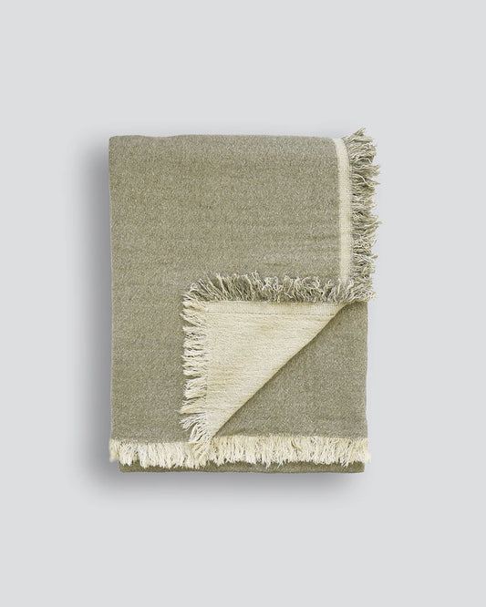 Papyrus throw Sage
