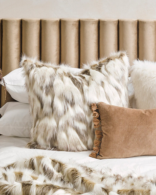 Snowshoe Hare Cushion 45x45cm